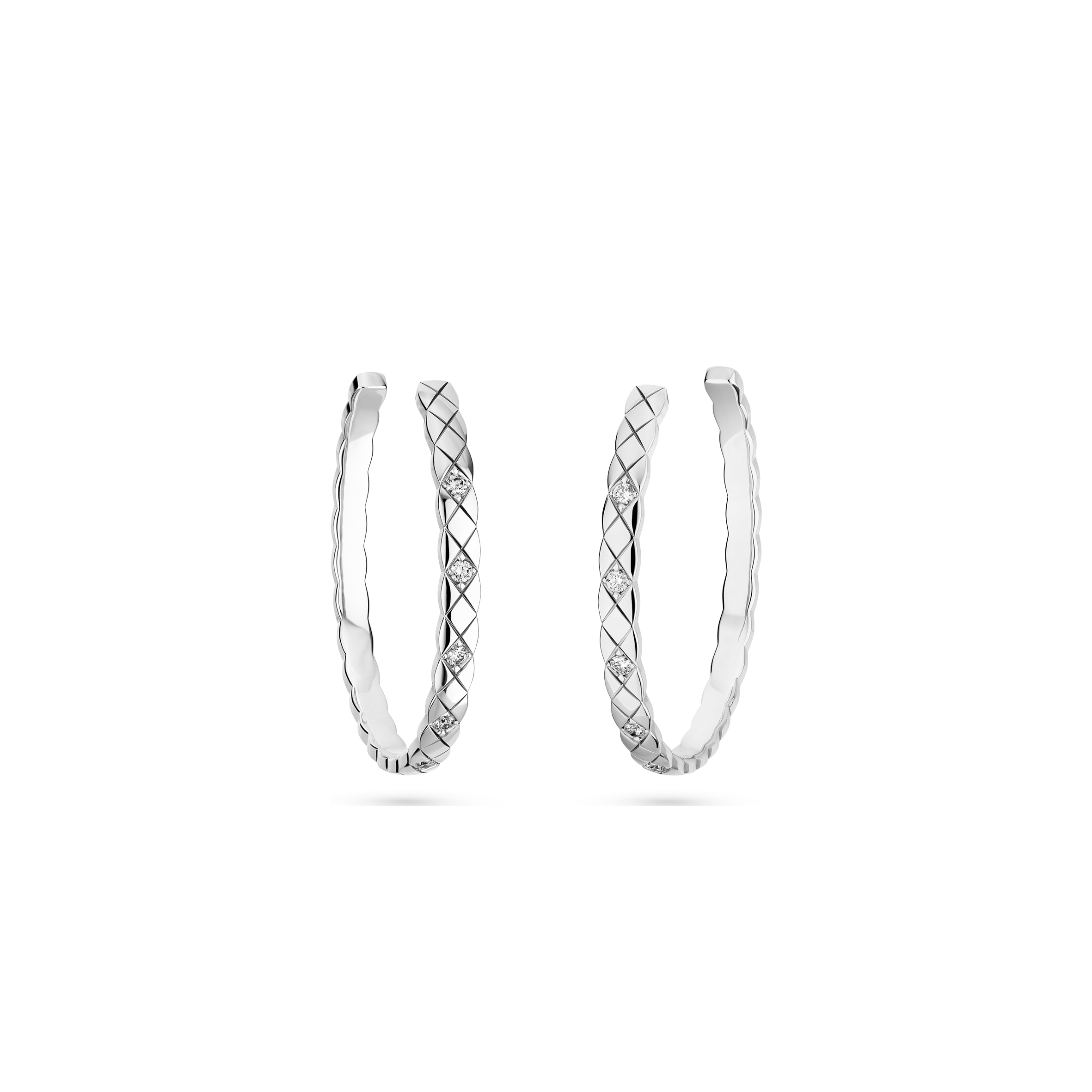 CHANEL COCO CRUSH HOOP EARRINGS J12094 CHANEL COCO CRUSH HOOP EARRINGS J12094